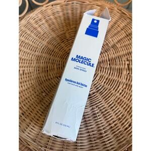 Magic Molecule Hypochlorous Acid Skin Spray 8 oz NEW